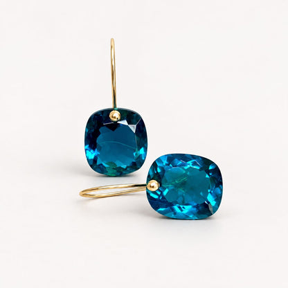 Vintage Zirconia Blue Earrings
