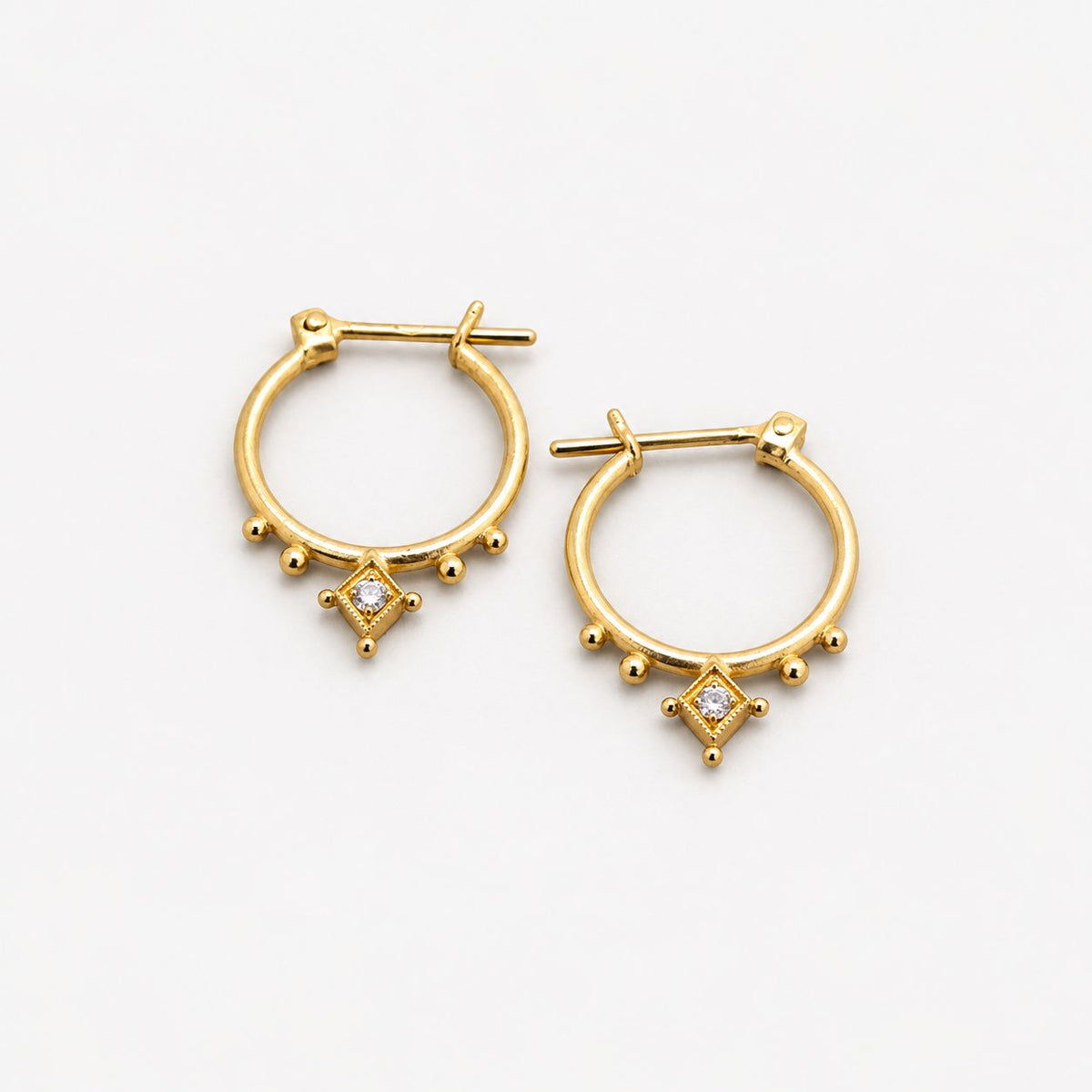 Vintage Golden Crystal Earrings