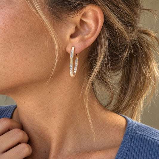 Elegant Zirconia Earrings in Gold