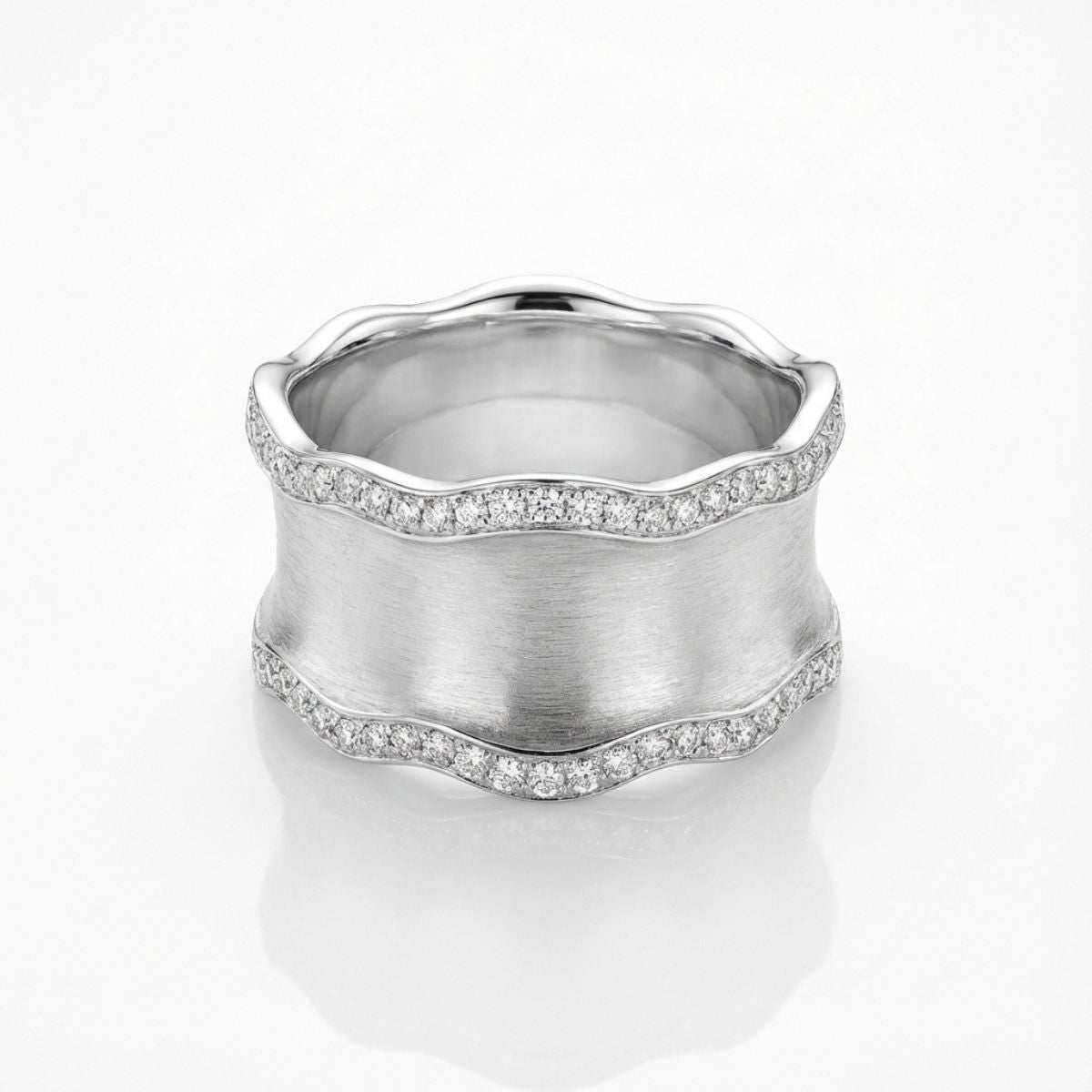 Vintage Silver Band Bright Ring