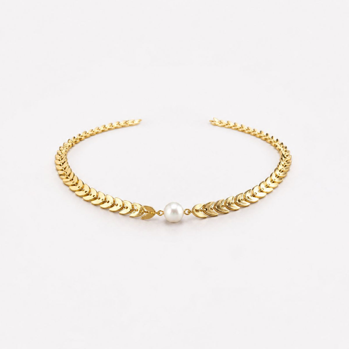 Greek Pearl Necklace in Gold