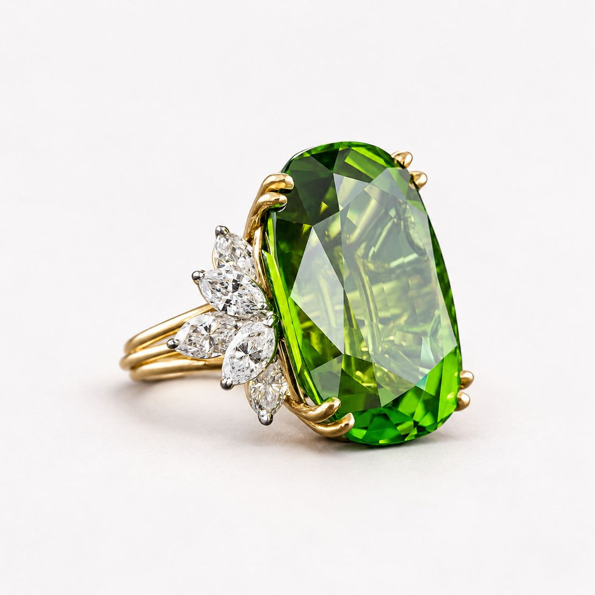 Vintage Green Zirconia Glass Ring