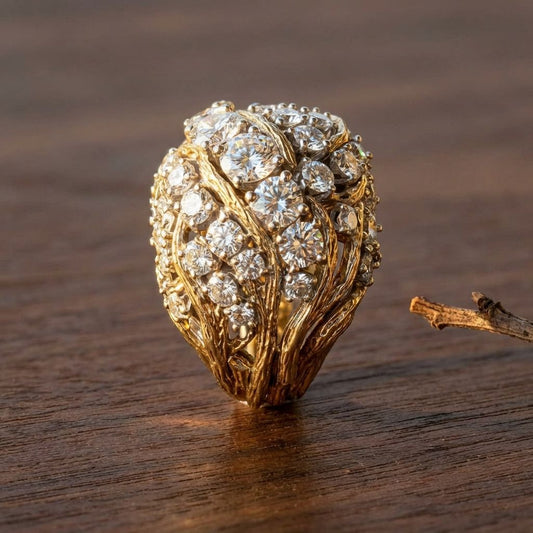 Vintage Exquisite Bright Gold Ring