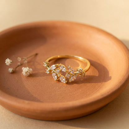 Golden Crystal Leaf Ring