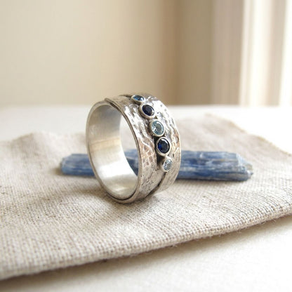 Vintage Silver Inlaid Blue Stones Ring