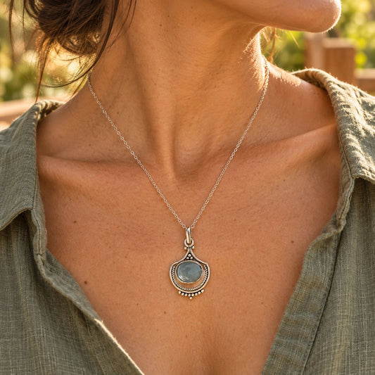 Vintage Green Stone Necklace