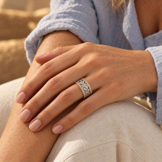 Vintage Hollow Brilliance Ring