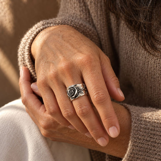 Vintage Silver Flower Band Ring
