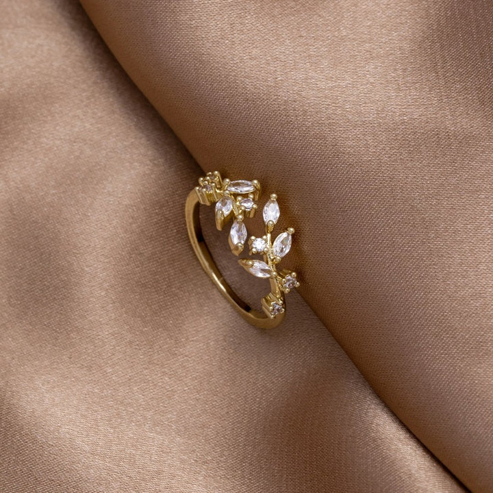 Golden Crystal Leaf Ring