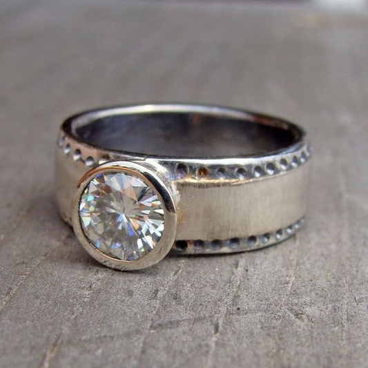 Vintage Inlaid White Glass Silver Ring-Lydieannejewelry