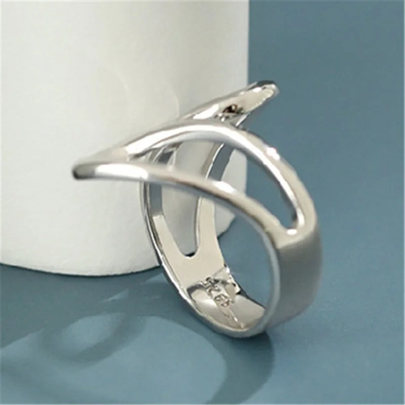 Vintage Silver Intertwined Open-Loop Design Ring-Lydieannejewelry