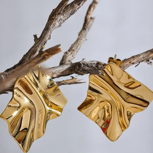 Vintage Gold Ripple Drop Earrings-Lydieannejewelry